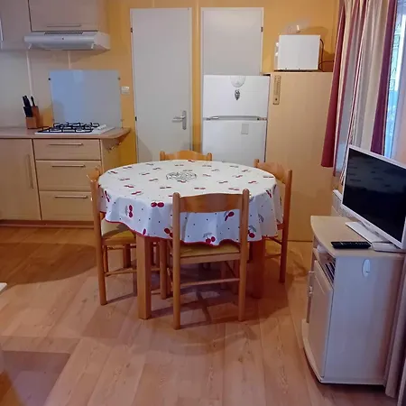 Camping Mobil Grand Confort 6 Places Agde